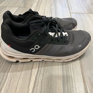 Men’s Cloudrunner